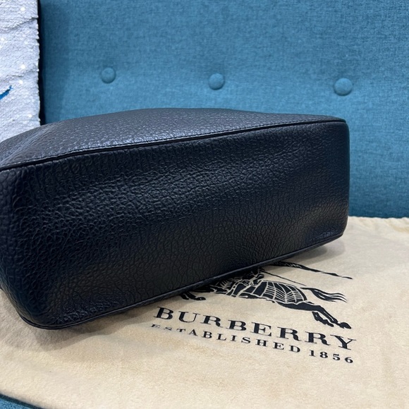 Burberry Ledbury Hobo - Picture 7 of 16